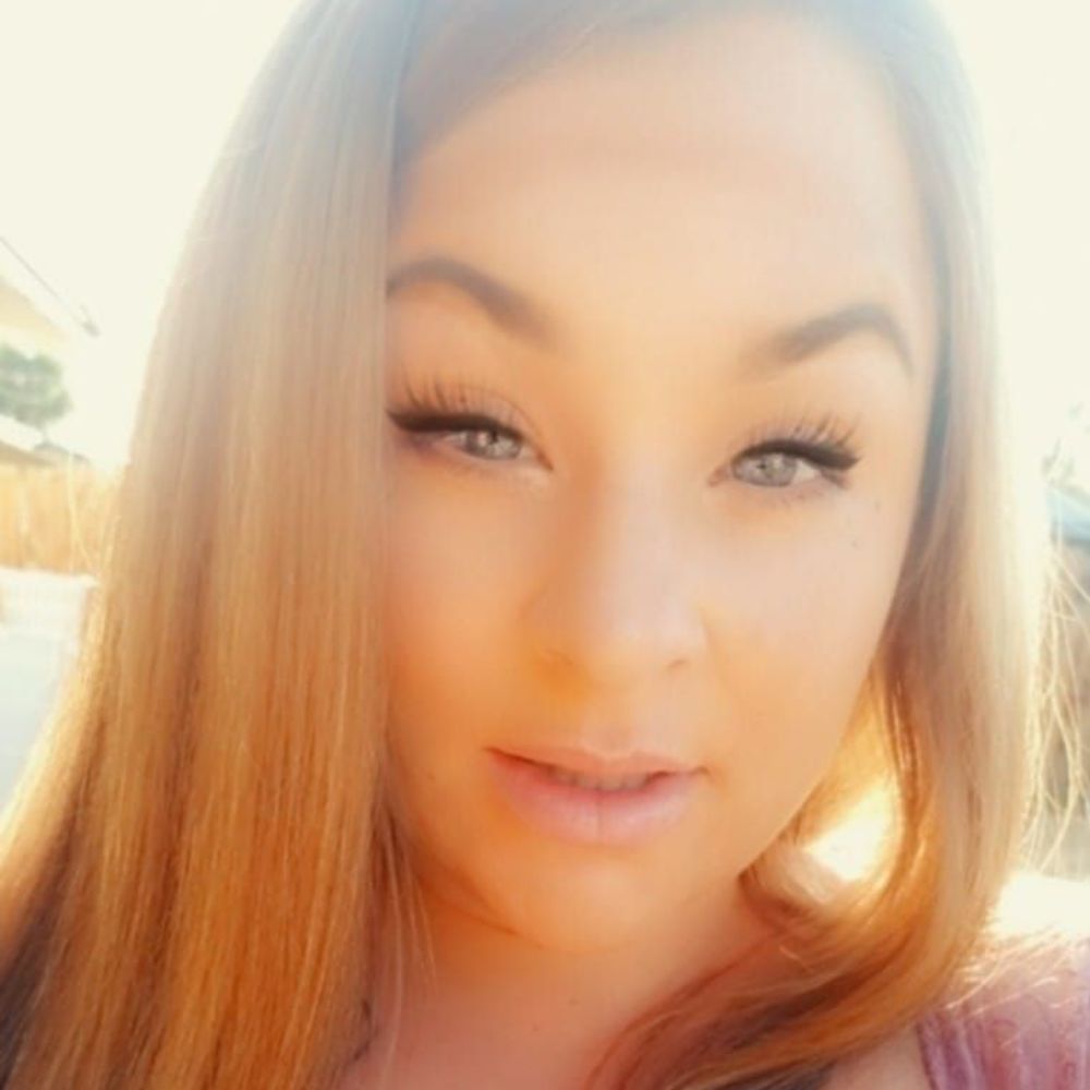 Meet your Posher, Janel